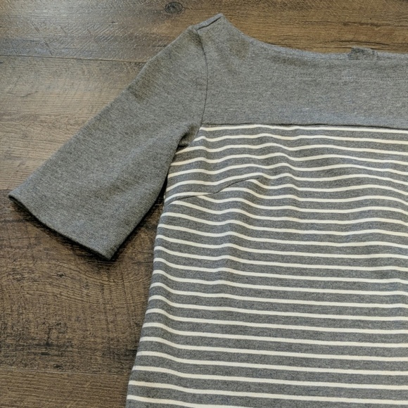 Gap Designed and Crafted Gray Striped Short Sleeve Dress Size XS - Picture 3 of 8